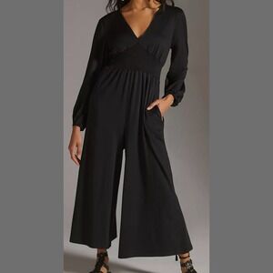 Hutch Wide-Leg V-Neck Jumpsuit Minimalist Quiet Luxury Soft Comfort Size S
